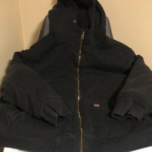 Wrangler Workwear 2XL zip up. Missing the hood string.